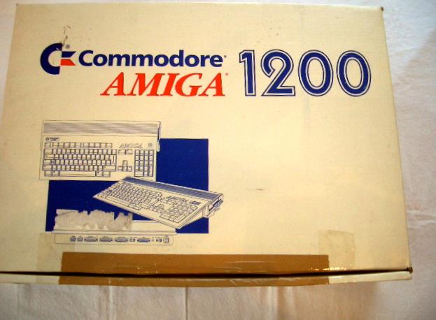 CBM Amiga 1200 (OVP).JPG